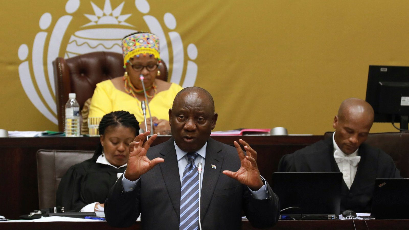South Africa Arrests Senior Police Officers in Major Corruption Crackdown